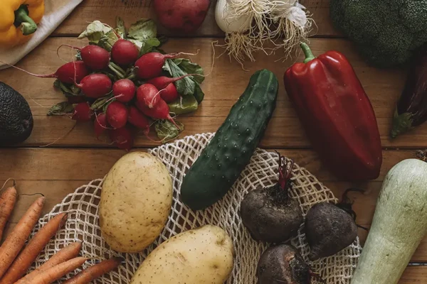 Lees de blog Gezonde lunches op kantoor: Zo boost je je energie en productiviteit