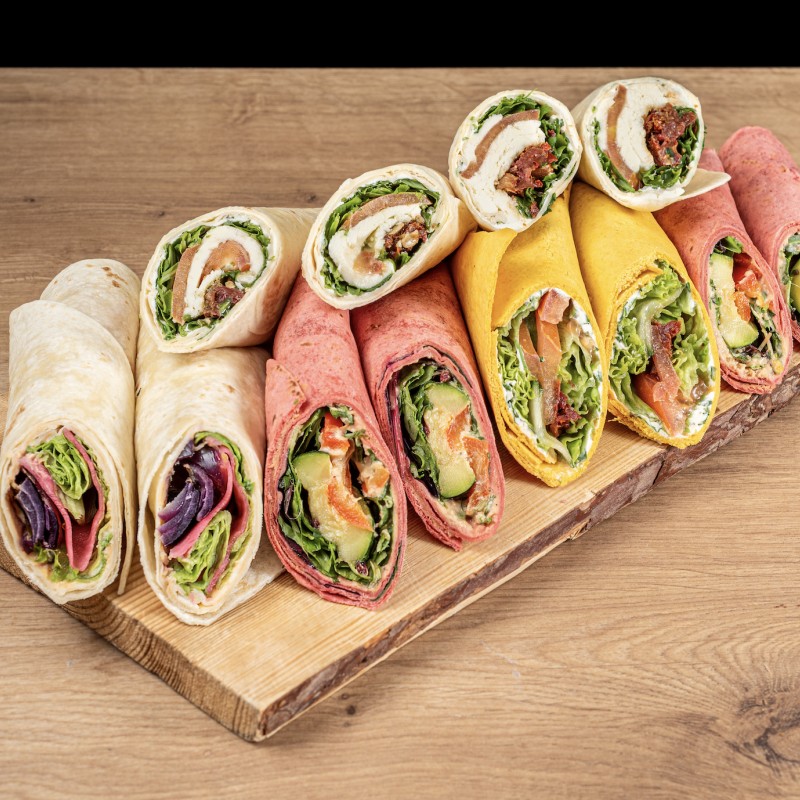 Foto: Wrap Mix – 14 Halve Wraps met Diverse Vullingen